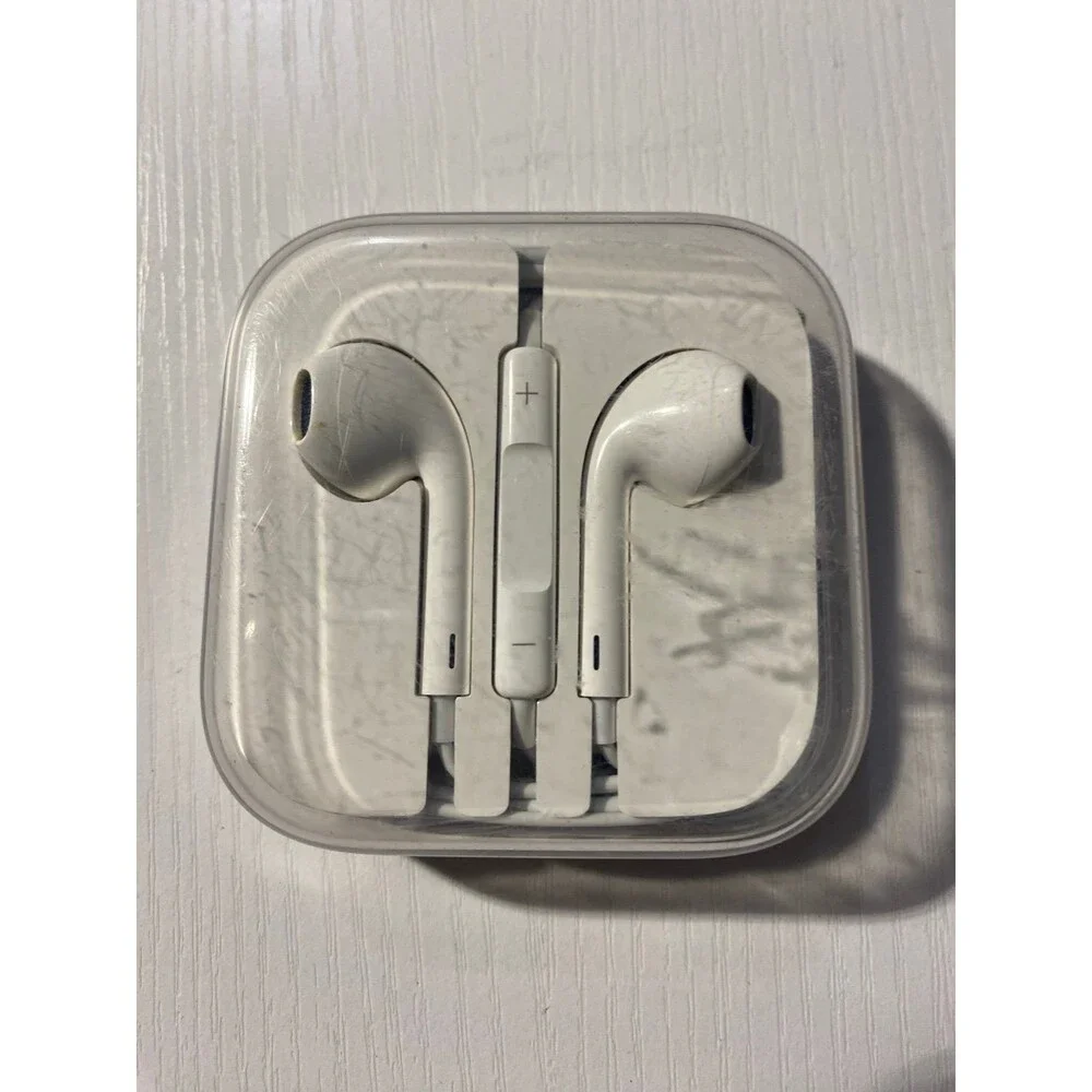 Genuine Apple EarPods 3.5mm Headset Wired Earbuds with Remote & Mic + Case